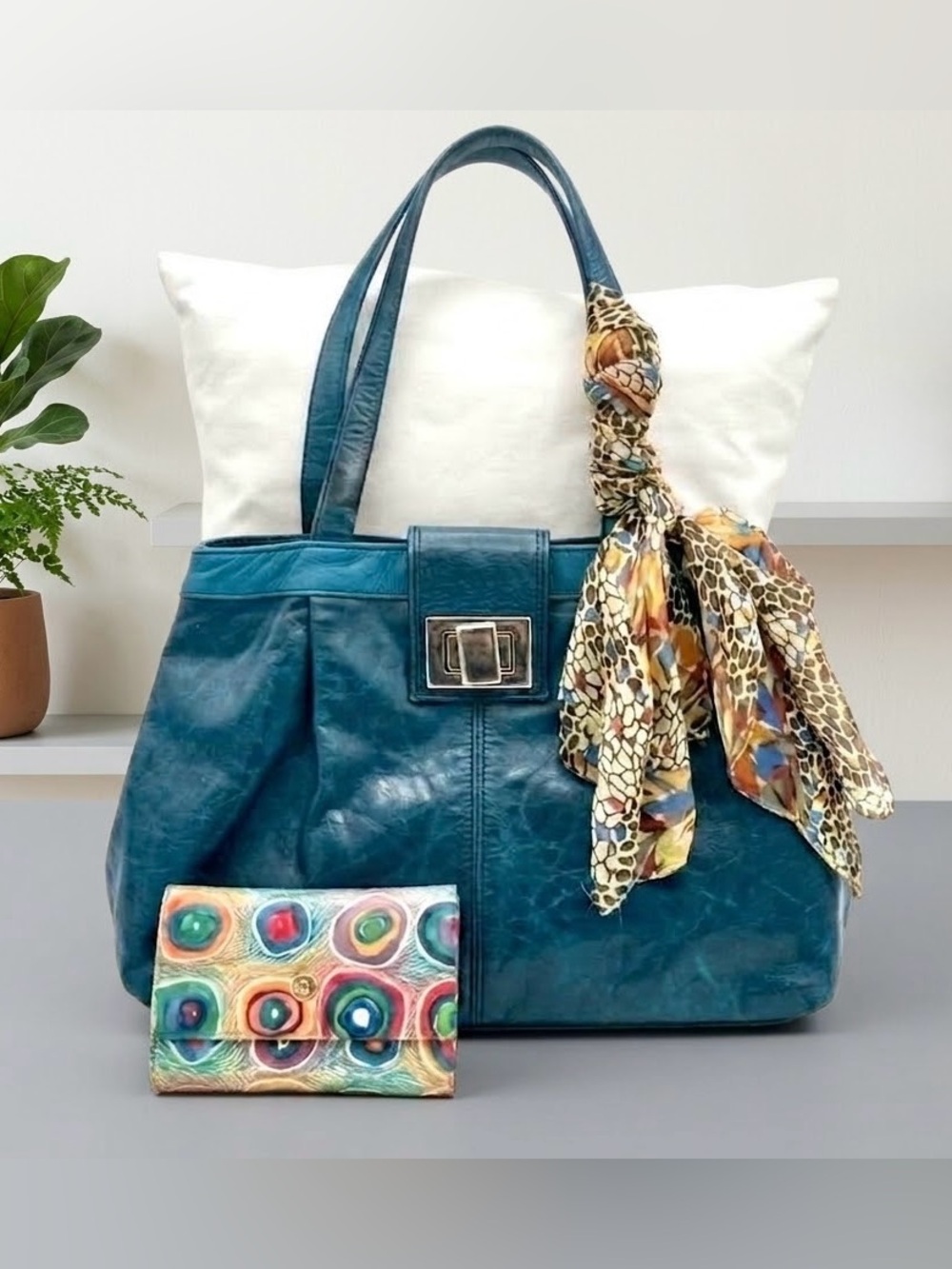 Valentin Italian Leather Wallet Teal Turnlock Tote Bag Leopard Print Scarf Set